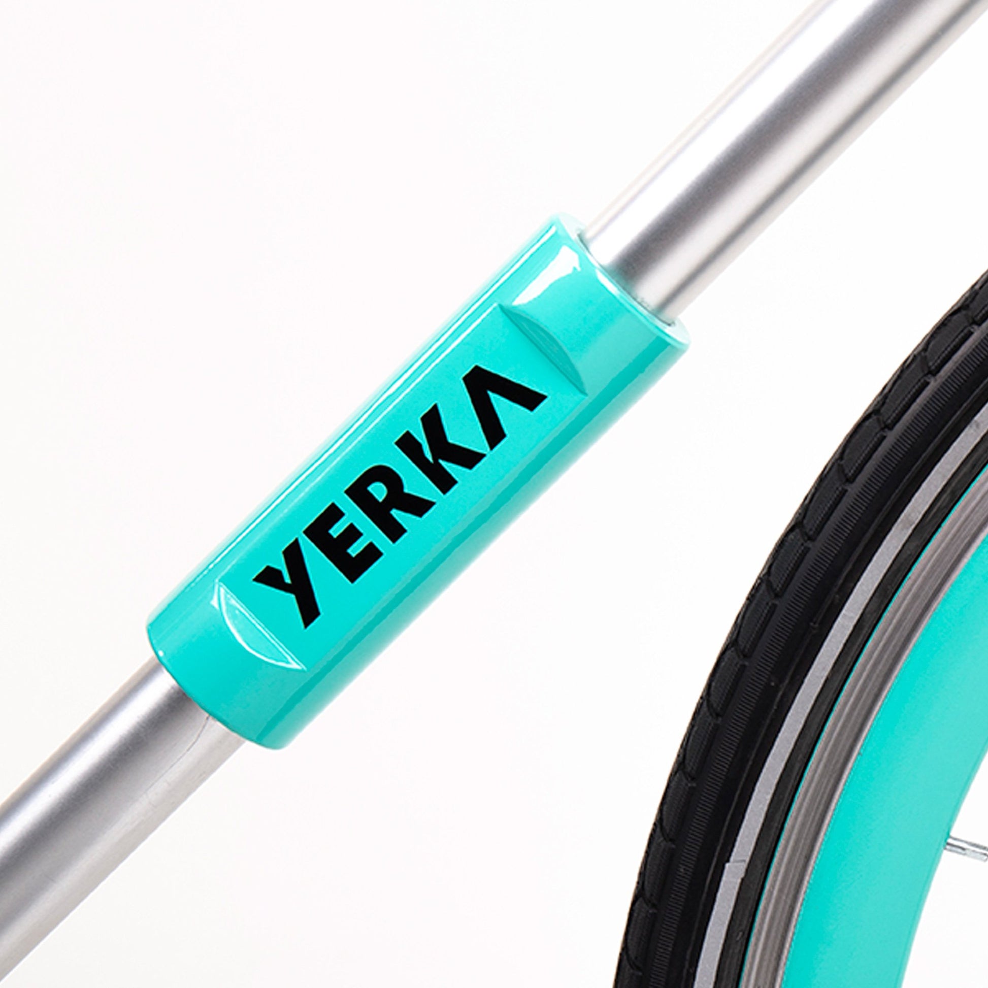 YERKA V3 Turquesa S 1 Velocidad [Detalles Estéticos] -mejor-bicicleta-antirrobo-urbana-diseño-chile-hibrida-aro-28-29-candado-integrado-online